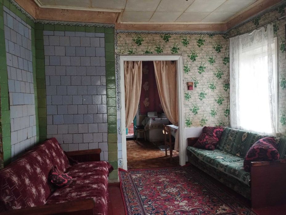 Продається будинок у смт.Сахновщина-5 хвилин до центру!