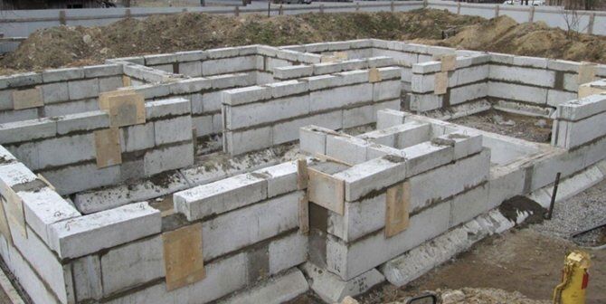 Плити перекриття пк пкж заборні дорожні блоки фбс