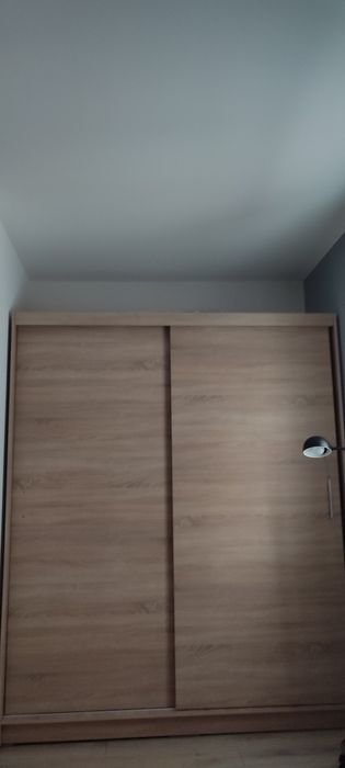 Szafa głębokość 58cm , szerokość 180cm, wysokość 200cm