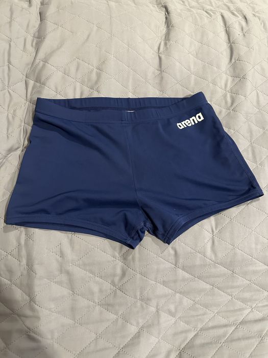 Плавки Arena розмір 34