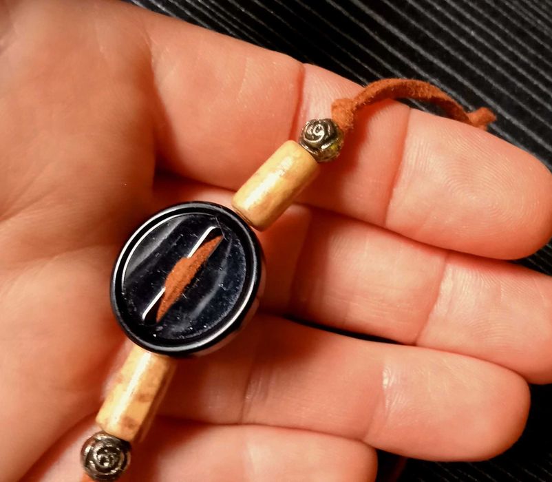 Pulseira com botão