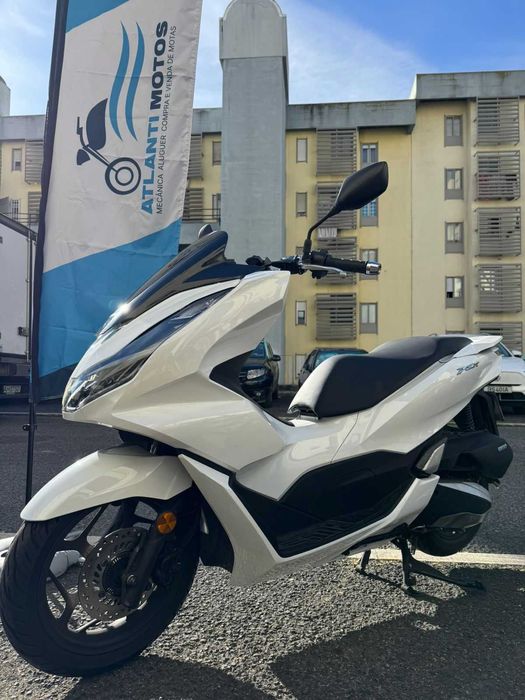 PCX HONDA 2021 - 06 meses de garantia