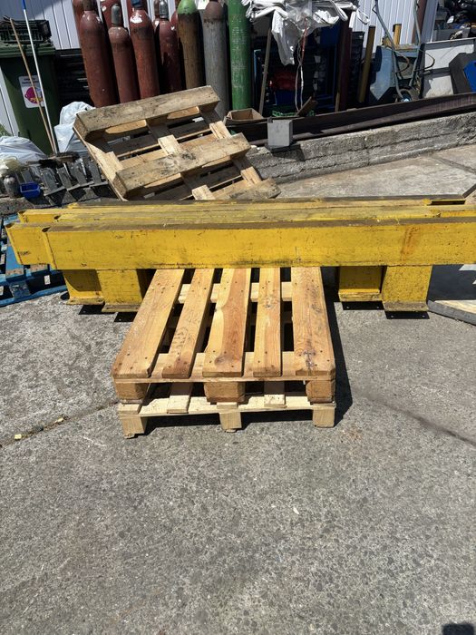 Odbojnice liniowe metalowe bariery ochronne