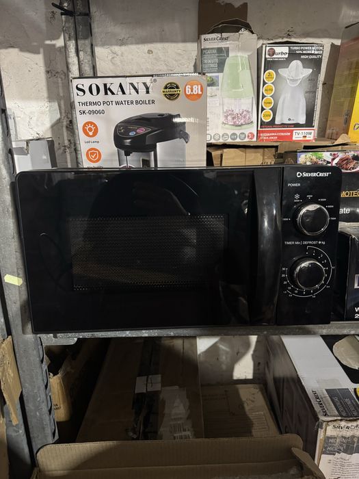 Нова Мікроволновка SilverCrest чорна