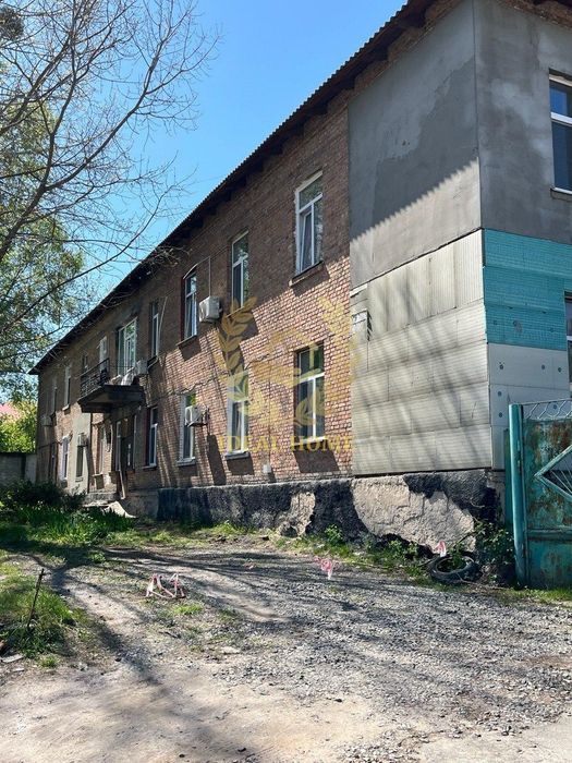Продам велику кімнату у гуртожитку, Київ, метро Дорогожичи