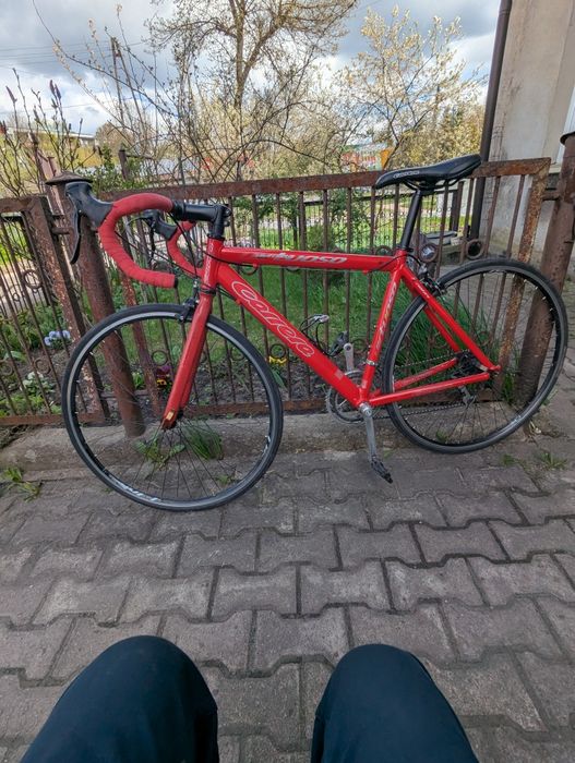 Rower szosowy Carrera Virtuoso