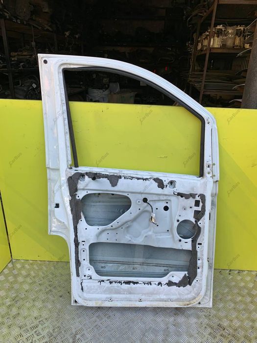 Двері ліві Mercedes Vito 639 Двери передние левые Вито 639 Разборка