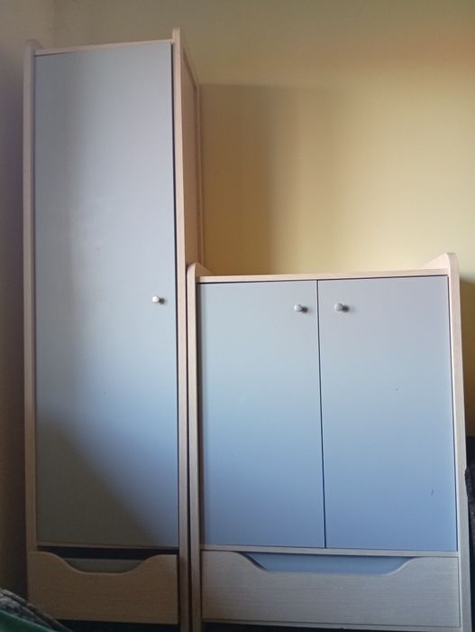 Zestaw szafek na ubrania