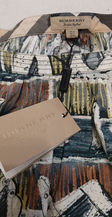 BURBERRY original платье новое