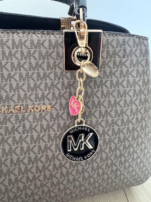 Стильна сумка  Michael Kors