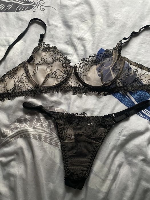 Білизна з мережева ручної роботи