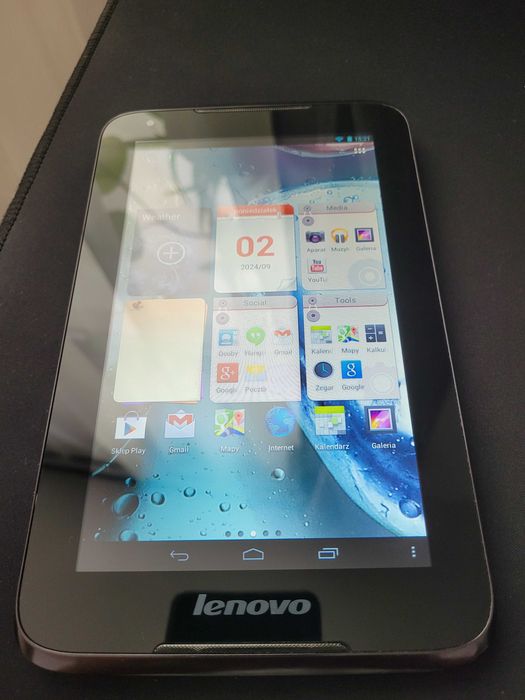 TABLET LENOVO IDEATAB A1000-F, stan bardzo dobry