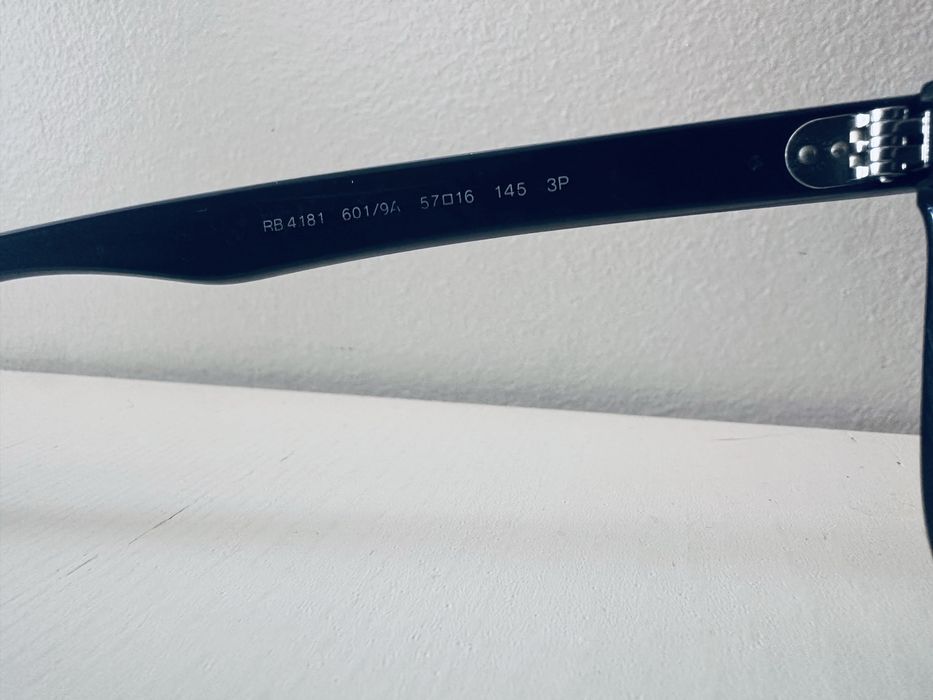 Oculos de sol Ray Ban 4181