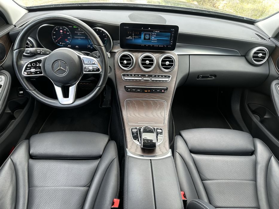 Mercedes C300de AMG Line híbrido 306cv