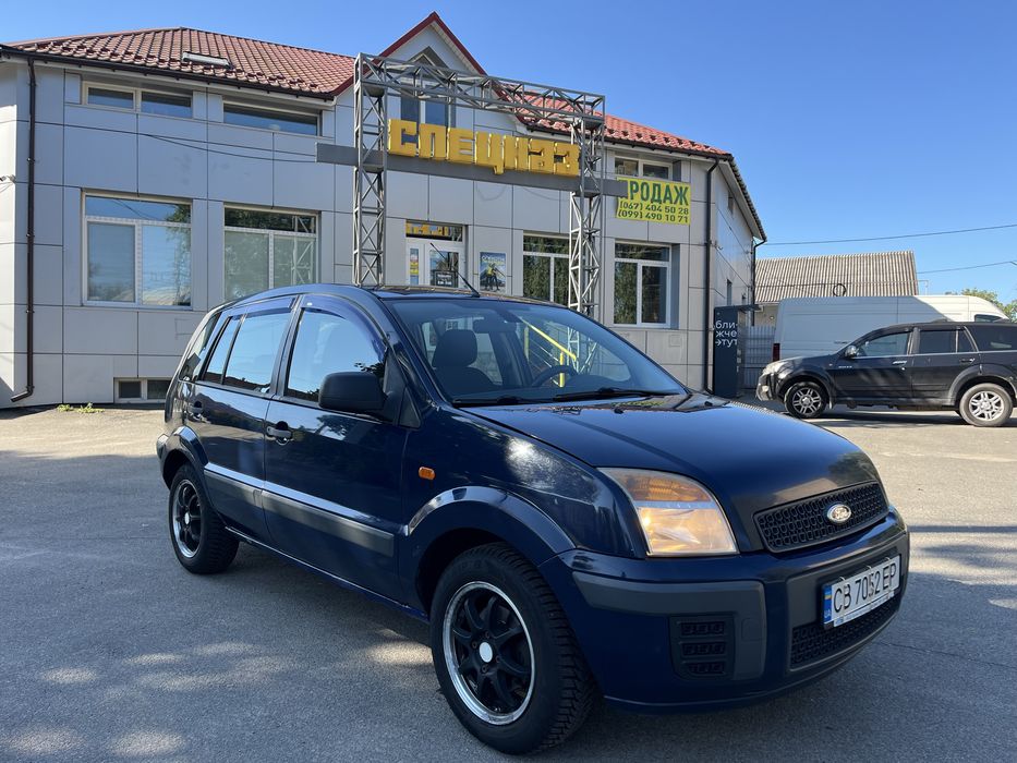 Продам Ford Fusion 2010 року.