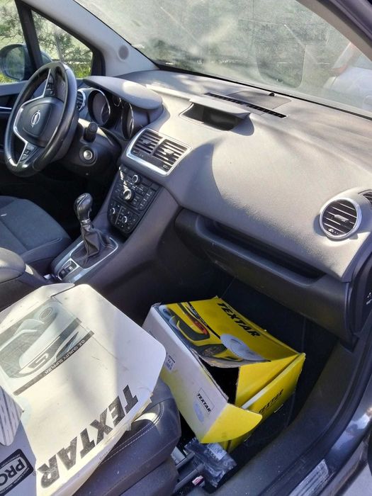 Frente Opel Meriva B 1.3 cdti 2011