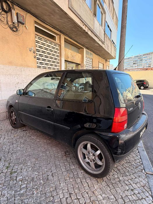VW Lupo 1.4 TDI (Económico) – Histórico Familiar / Inspeção e Selo em Dia