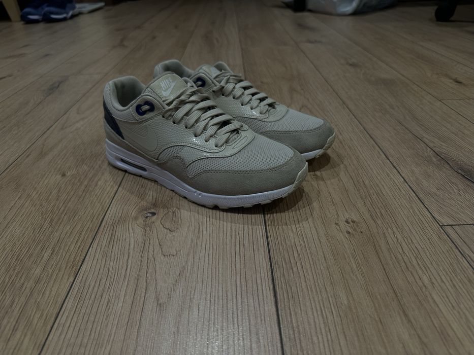 Жіночі кросівки nike оригінал