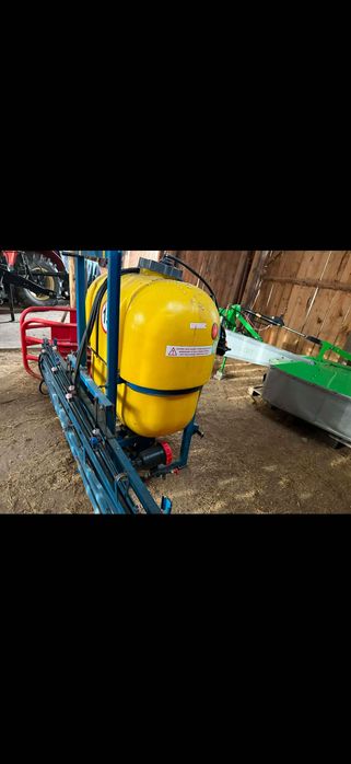 Sprzedam opryskiwacz Polmark 400 litry