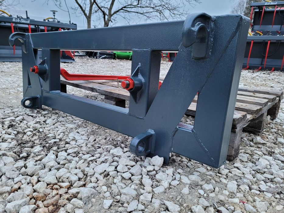 Chwytak do bel Kły do balotów bali słomy euro ramka-widły kute DOWÓZ