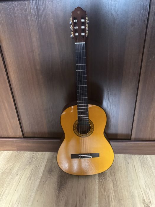 gitara yamaha c80 z pokrowcem