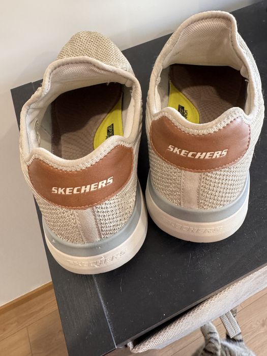 Tenis skechers 48,5 EU com memory foam