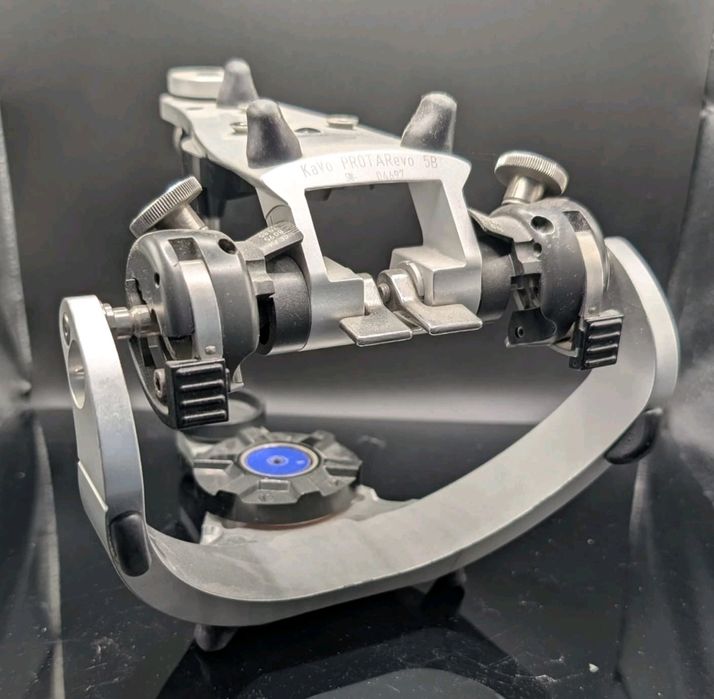 Artykulator Kavo protar evo 5b  oraz protar evo 9 w bardzo ładnym sta