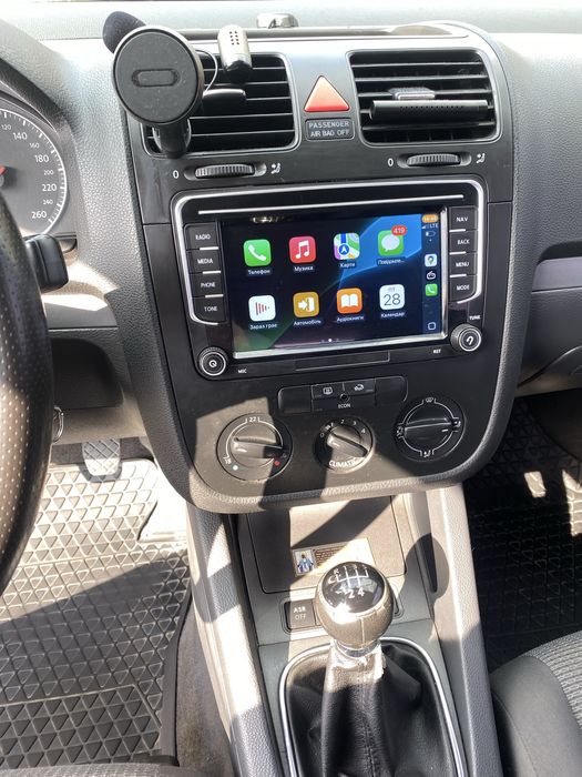 Wolkswagen jetta 2006 1,9 tdi led оптика, carplay.