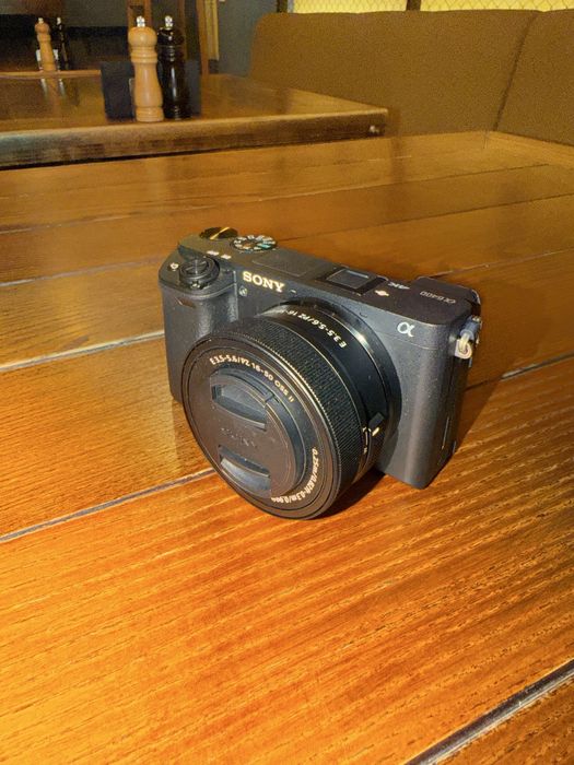 Фотоаппарат Sony Alpha a6400 Kit с объективом 16–50 мм OSS II