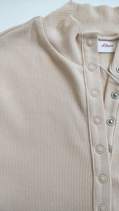 Бежевий лонгслів S.Oliver, розмір S-M