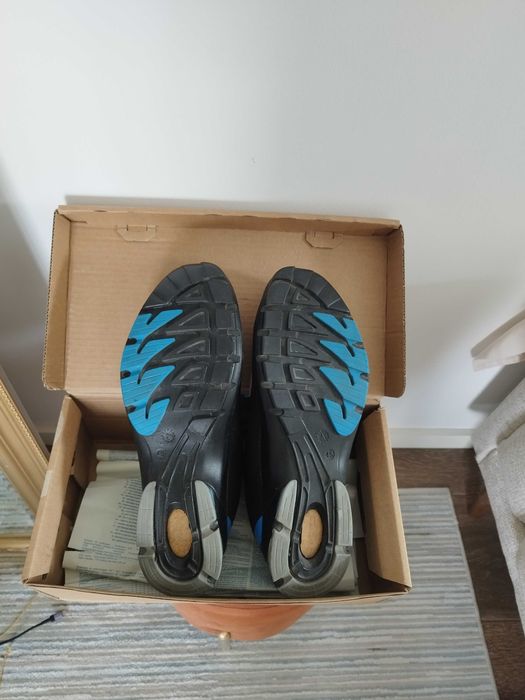 Sapatilhas de Segurança Lavoro Hybrid Black/Blue (Tam. 45) – Como Novas (1 dia de uso)