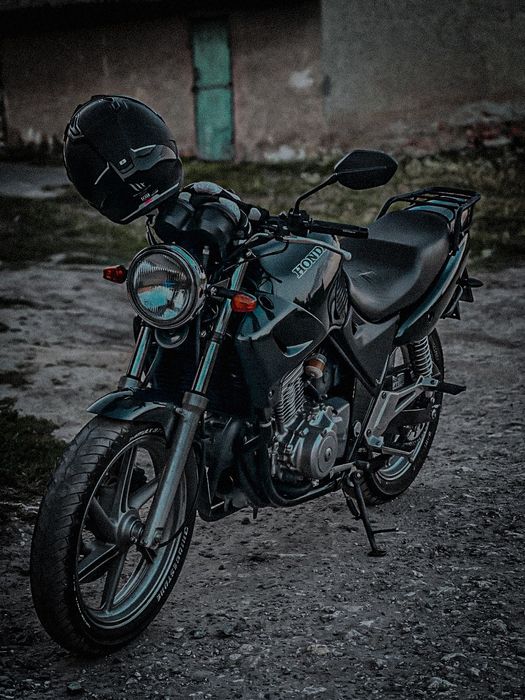 Honda cb 500 терміново в чудовому стані на доках