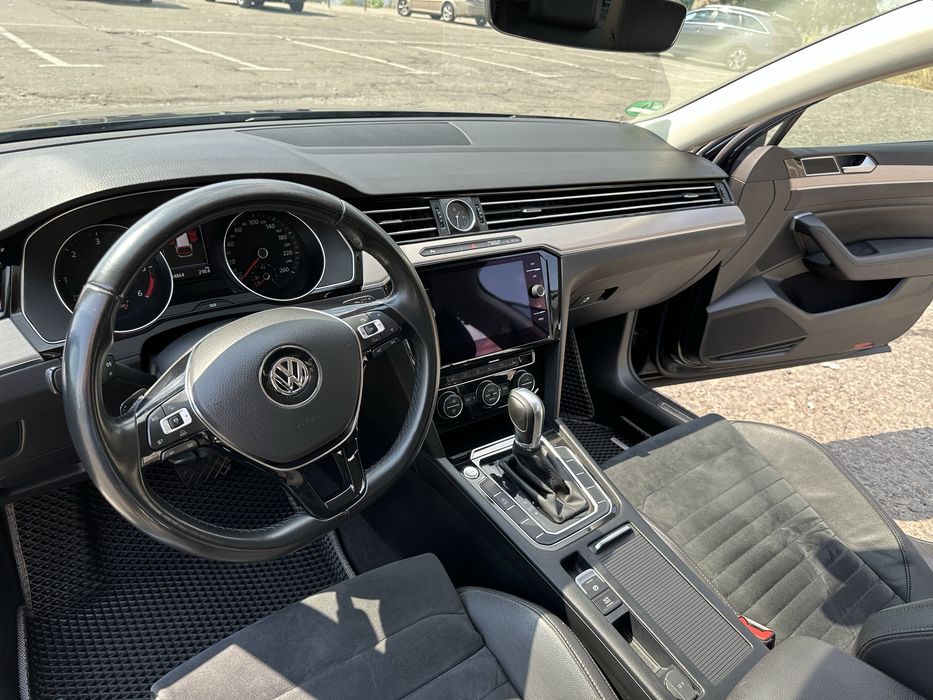 Volkswagen Passat 2017 VIN WVWZZZ3CZJE118062 фото оголошення 10 з 14