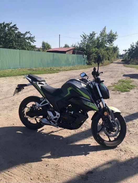 Продам мотоцикл 250 Loncin