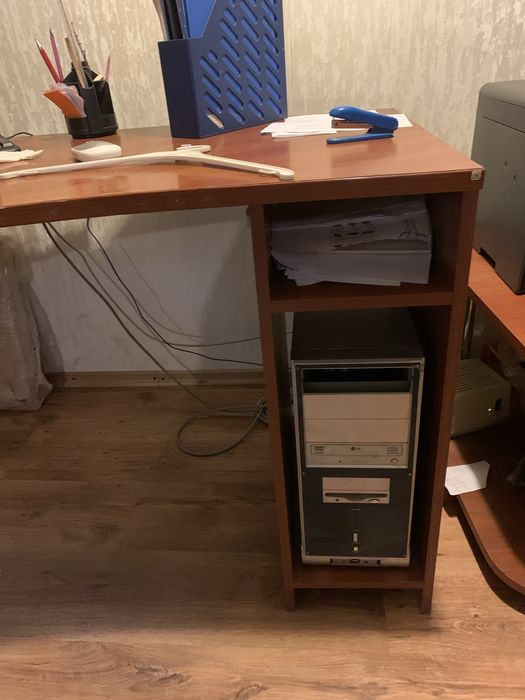 Офісні меблі, різні б/в