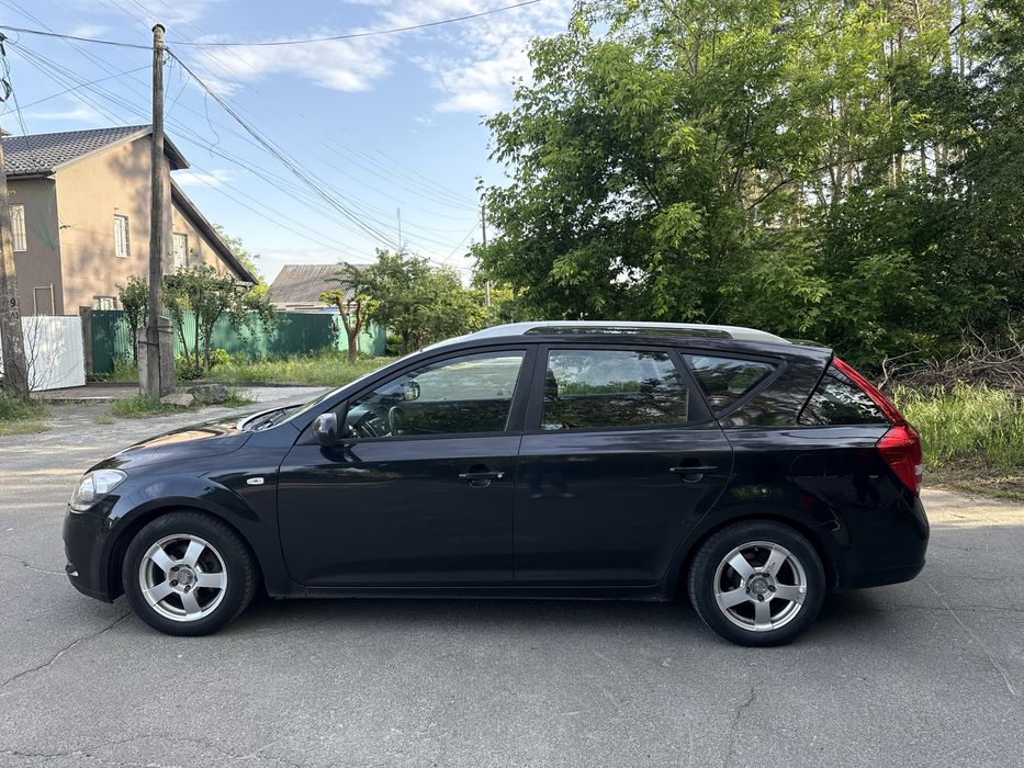 Продам Kia Ceed 1.4