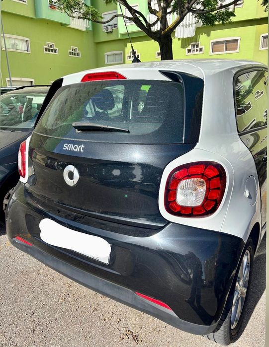 Smart forfour com 62,000km