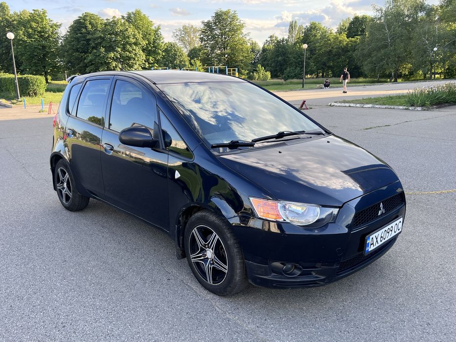 Mitsubishi colt 2009