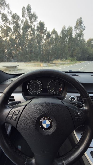 Vendo carrinha BMW 320d e91