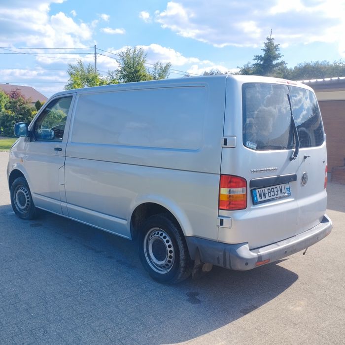 VW Transporter T5  1.9 2008 klima części