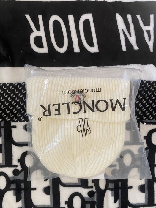 Beanie Moncler Branco