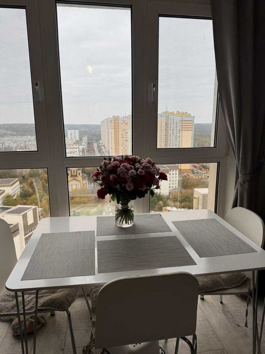 Продаж 1-кім єВідновлення Оболонь ЖК Яскравий