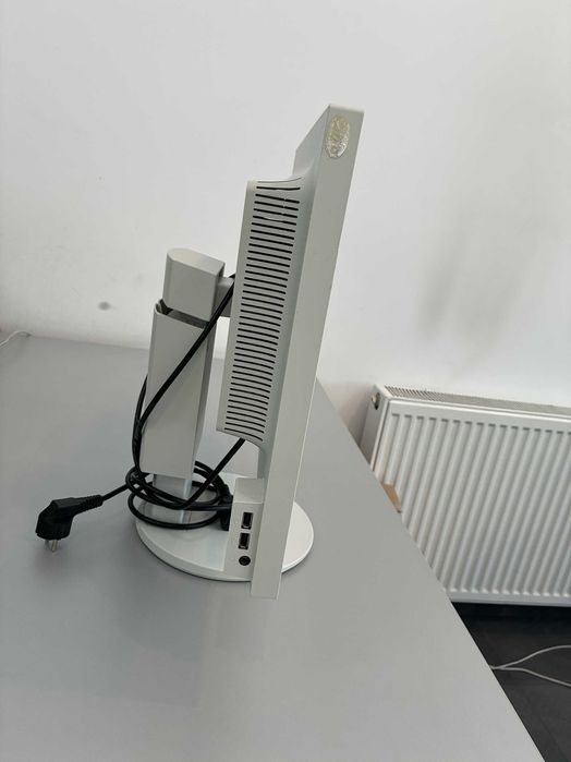 Stan bardzo dobry! Monitor NEC MultiSync EA244 WMi