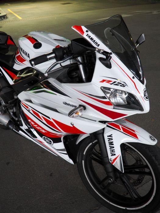 Yamaha yzf r125 2012