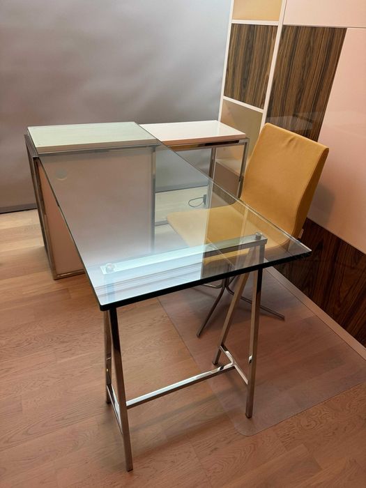 Secretaria Vidro 150cm com (ou sem) módulo de apoio e pernas em inox
