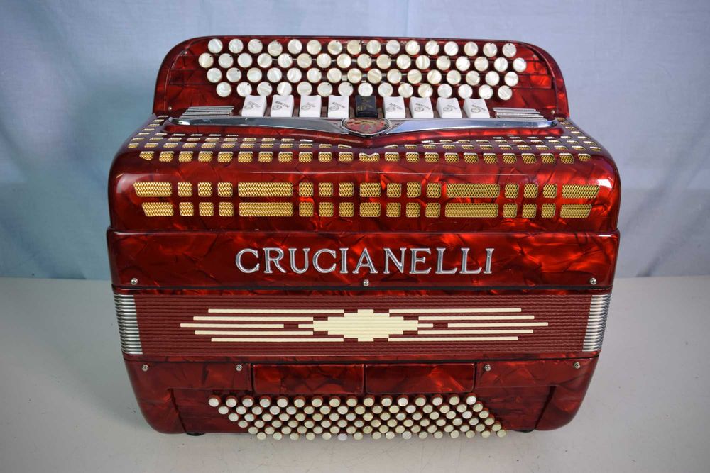 Acordeao Crucianelli 3 Voz. N  115