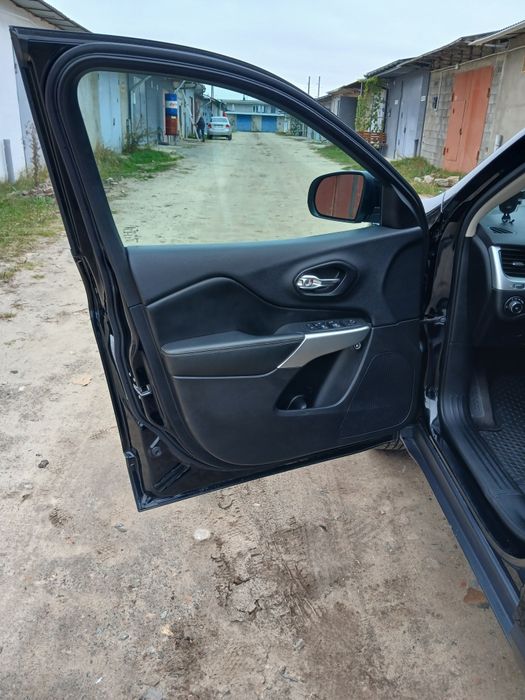 Продам Jeep cheroki