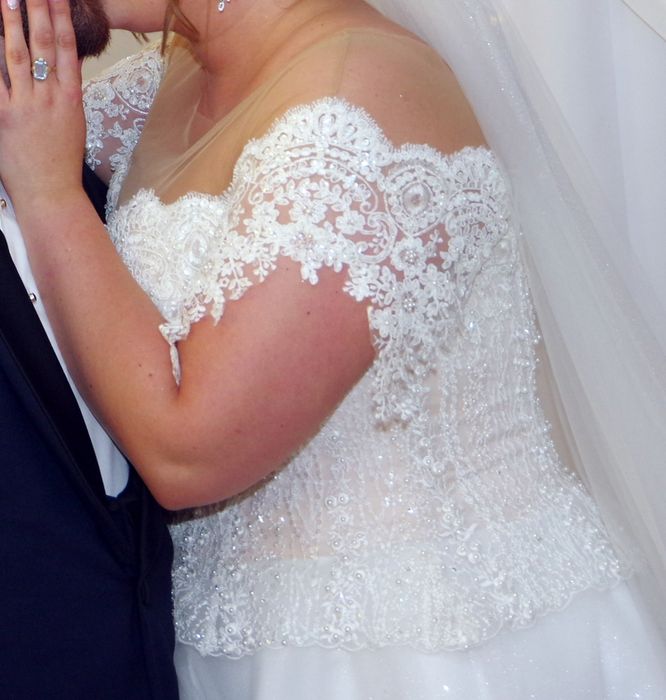 Suknia ślubna Plus Size