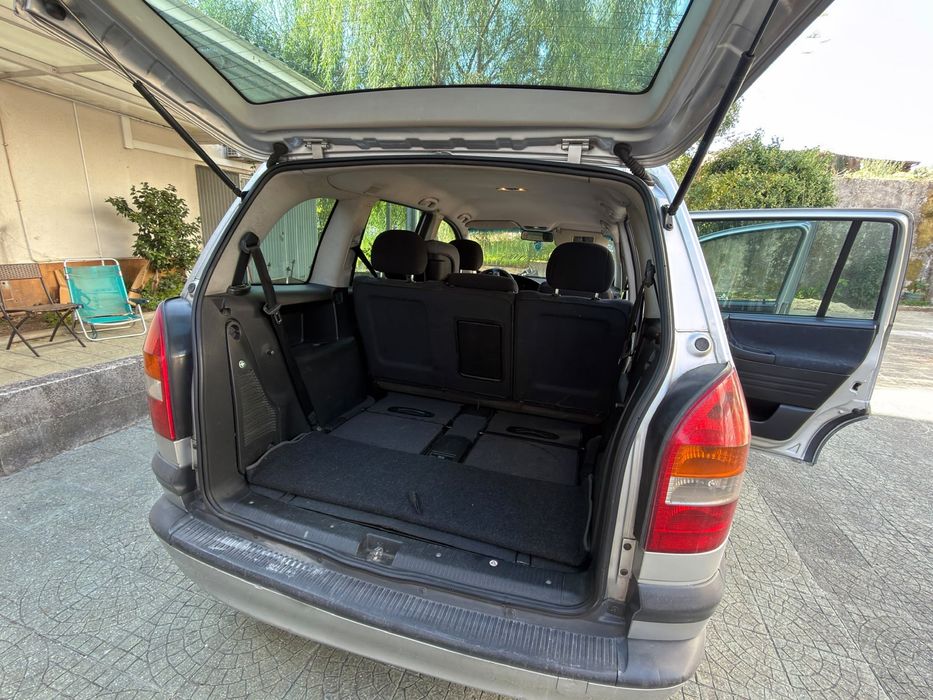 Opel zafira 2003