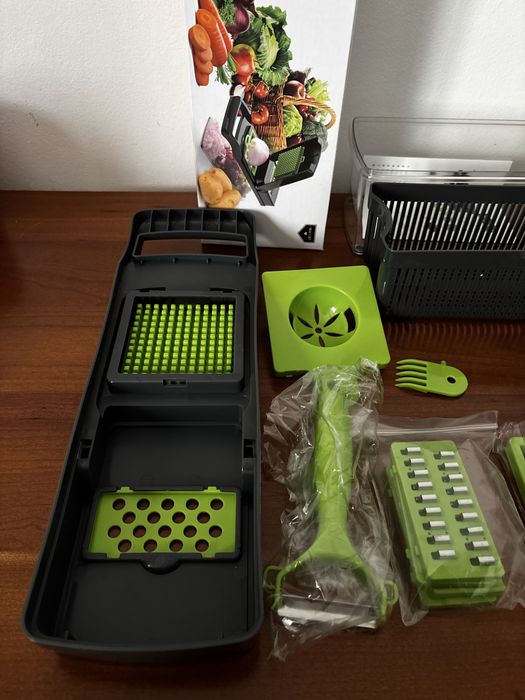 KIT Cortador de Vegetais 16 Em 1 NOVO